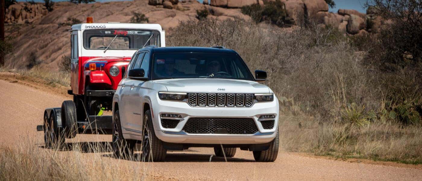 2024 Jeep Grand Cherokee Exterior Towing Desert