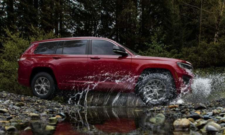 2024 Jeep Grand Cherokee L Exterior Offroad Stream