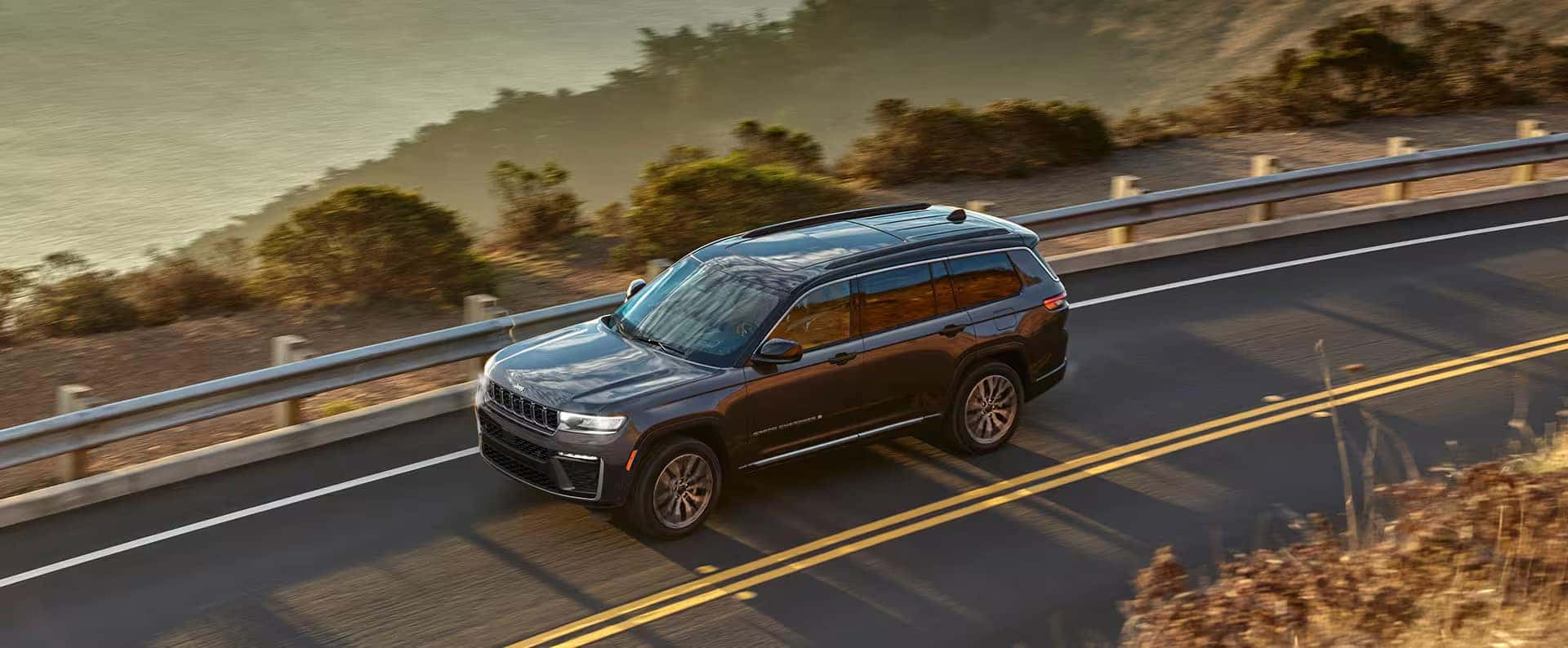 2026 Jeep Grand Cherokee Exterior