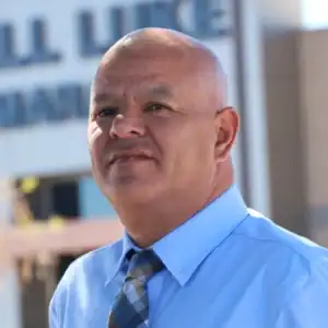 Carlos  Valencia