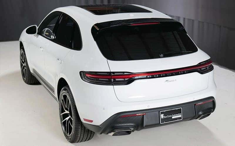 2022 Macan Rear