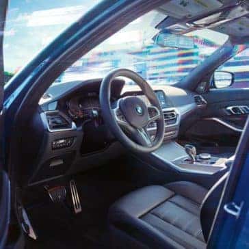 Comfortably seating five, the 3 Series is the perfect car for you and your family.