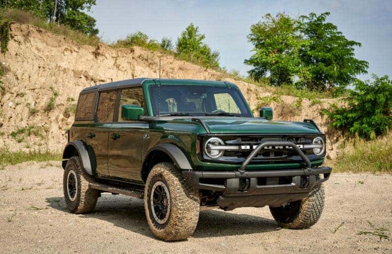 Brad Deery Ford - Test drive the 2022 Ford Bronco near Davenport IA