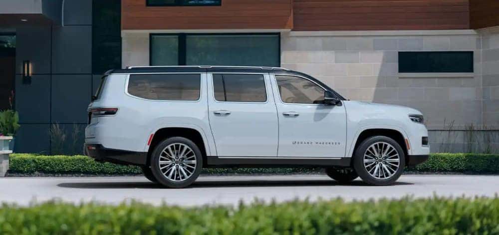 Cape Coral Chrysler Dodge Jeep Ram 2023 Jeep Grand Wagoneer L