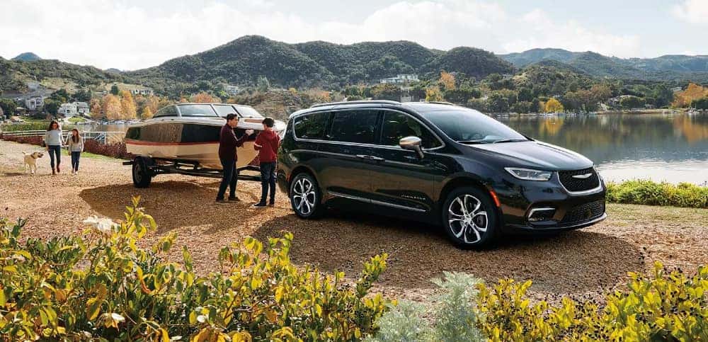 Cape Coral Chrysler Dodge Jeep Ram 2023 Chrysler Pacifica