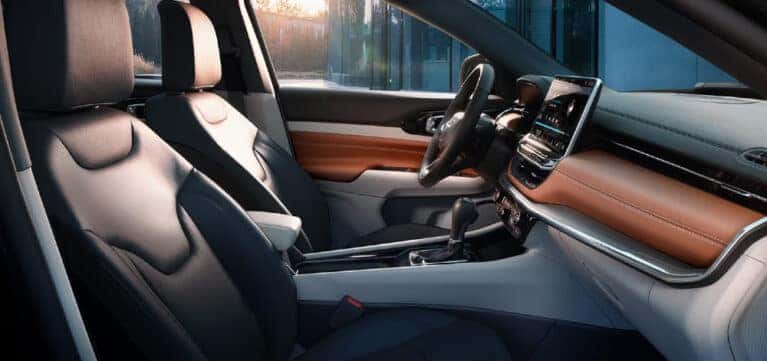 Jeep Compass Interior: Rugged Elegance | Cape Coral Chrysler Dodge Jeep Ram