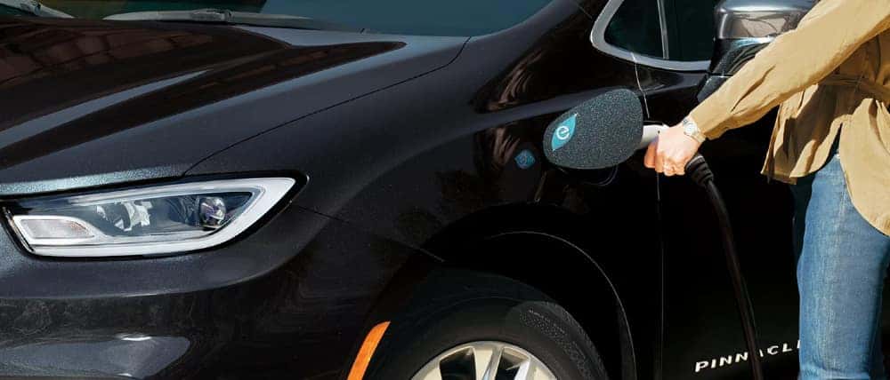 Cape Coral Chrysler Dodge Jeep Ram 2024 Chrysler Pacifica Plug-in Hybrid