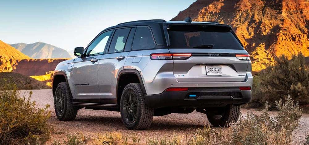 Cape Coral Chrysler Dodge Jeep Ram 2024 Jeep Grand Cherokee