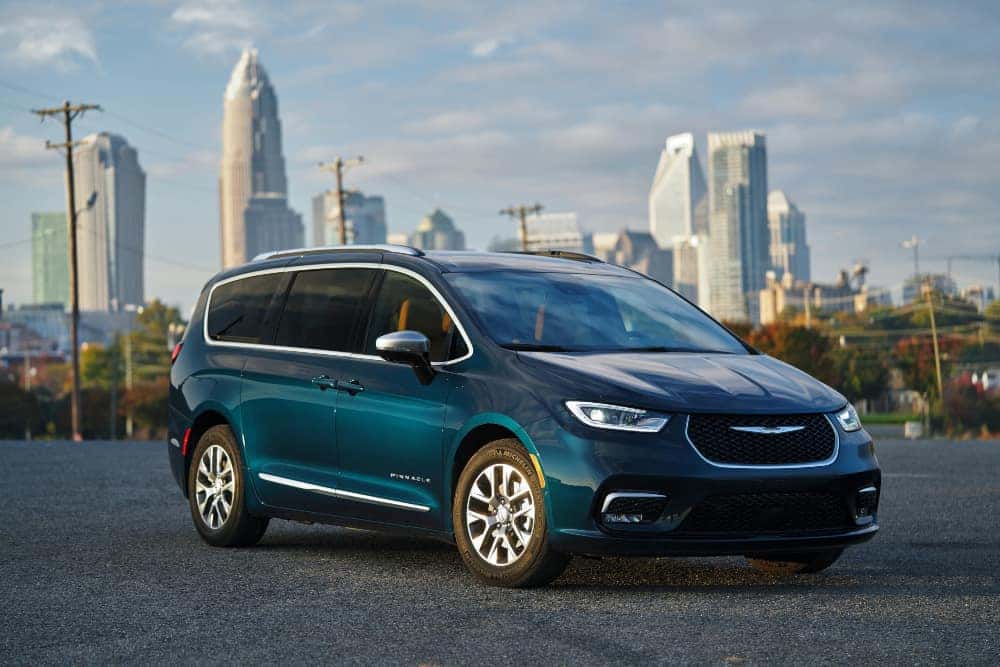 2025 Chrysler Pacifica Hybrid