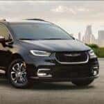Diamond Black Crystal Chrysler Pacifica 2026