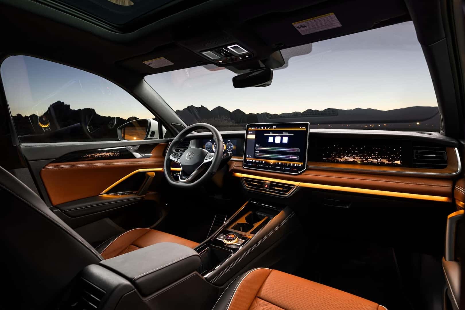 2025-Tiguan-interior