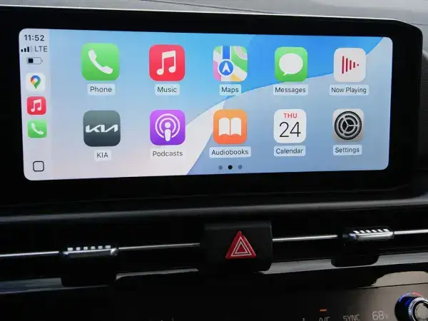2026 Sportage plug-in dash screen