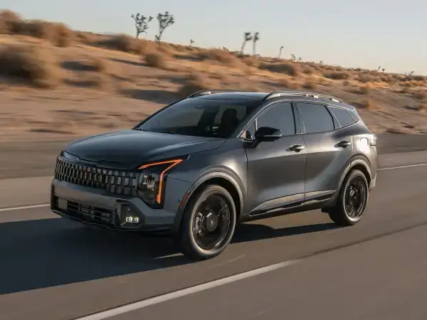 sportage plug-in exterior road