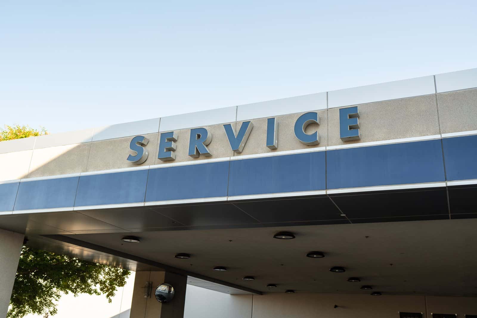 The covered service drive entrance at Elk Grove Acura