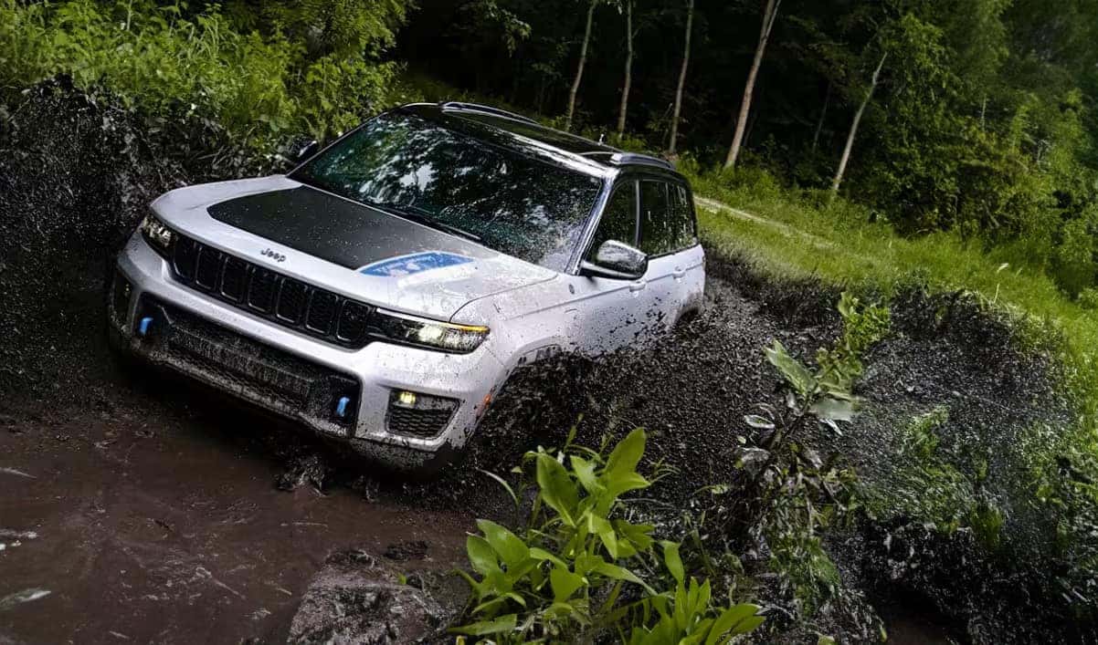 2024 Jeep Grand Cherokee & 4xe Trailhawk 4xe
