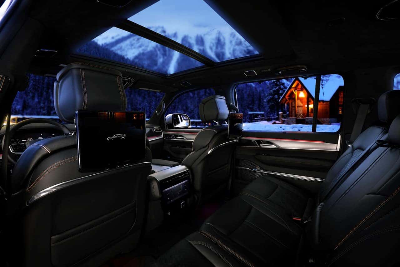 📐 2025 Jeep Wagoneer Dimensions