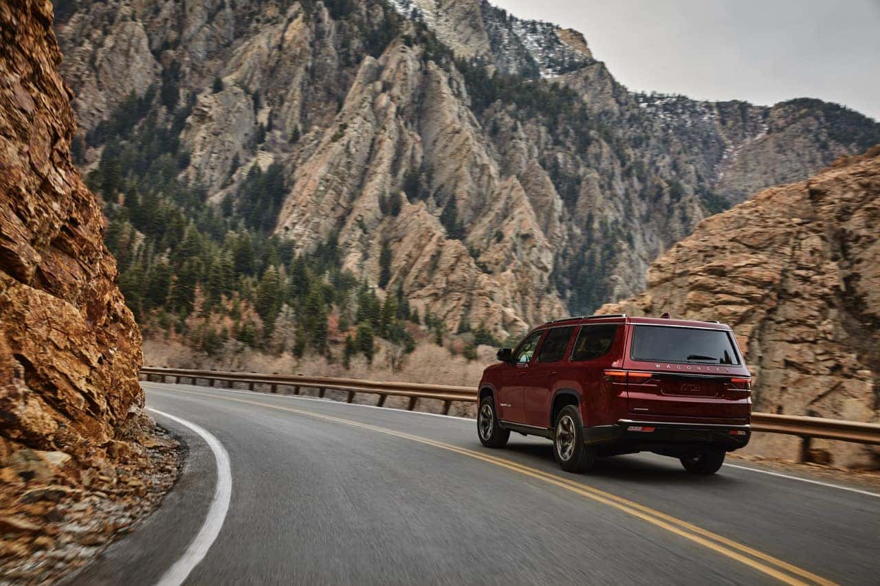 📐 2025 Jeep Wagoneer Dimensions