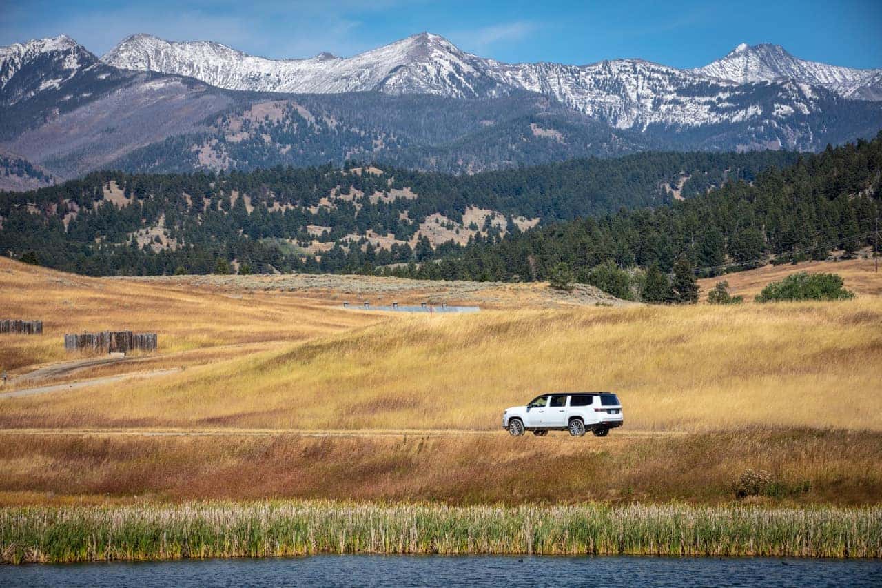 📐 2025 Jeep Wagoneer Dimensions