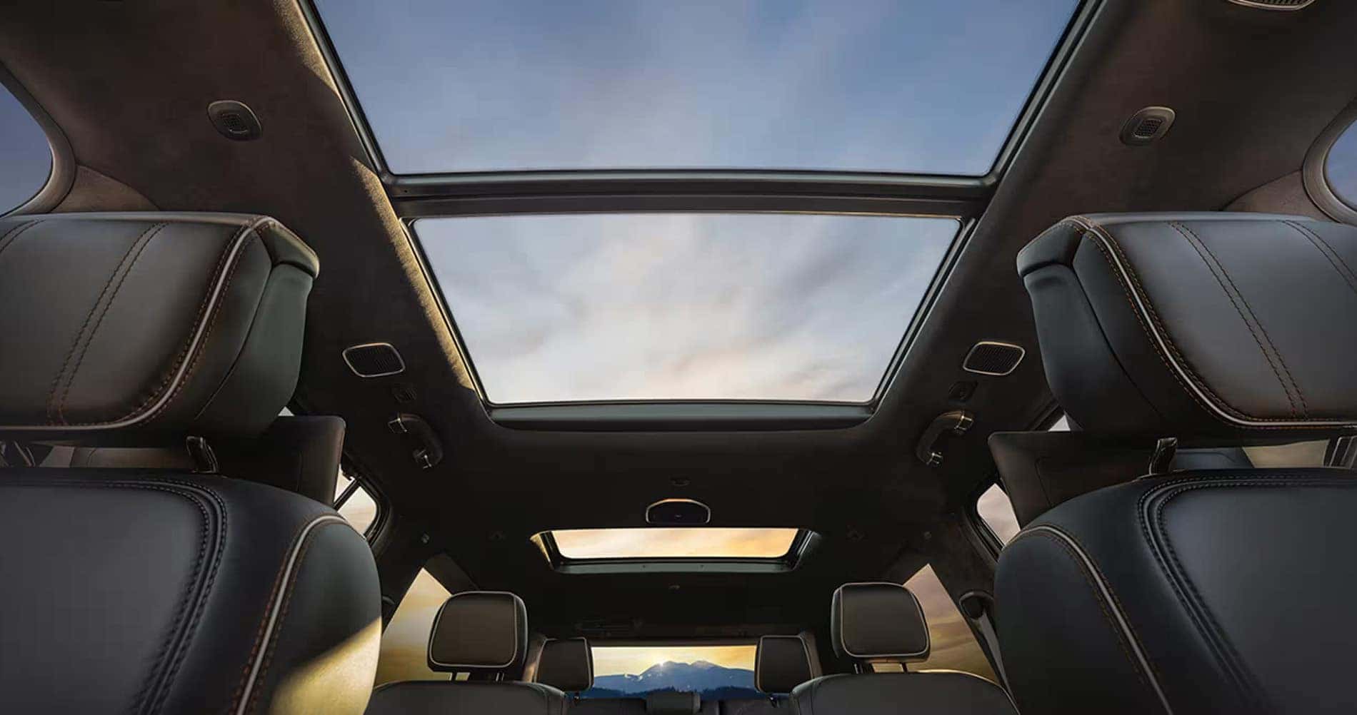 gand-wagoneer-interior