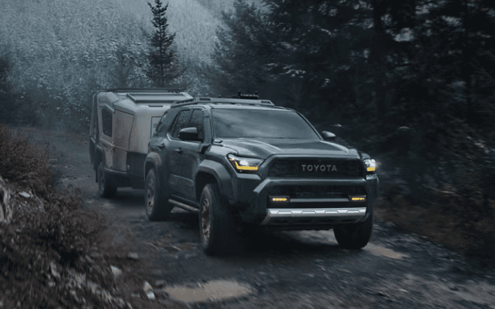 Toyota 4Runner i-FORCE MAX
