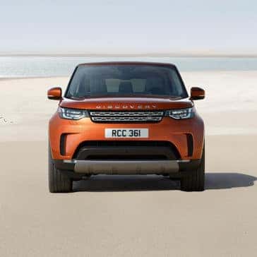 2019 Land Rover Discovery front exterior