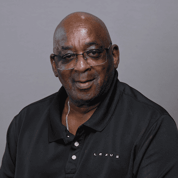 Ricky  Campbell