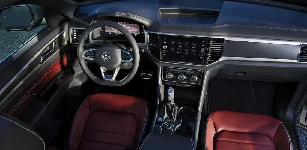 2021 Volkswagen Atlas Cross Sport Interior Features & Dimensions | Johnston