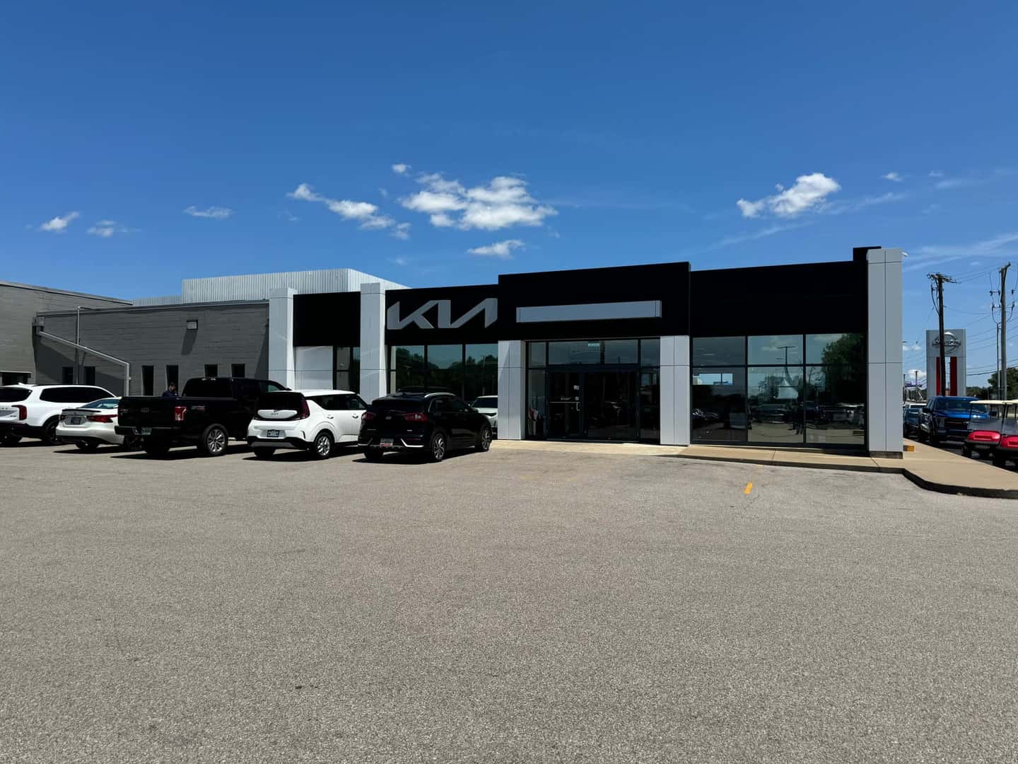 Kia Service Center Lee Johnsonnull