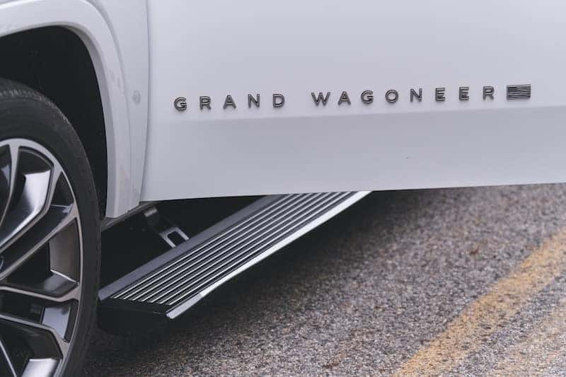 White 2025 Jeep Grand Wagoneer Logo on front door