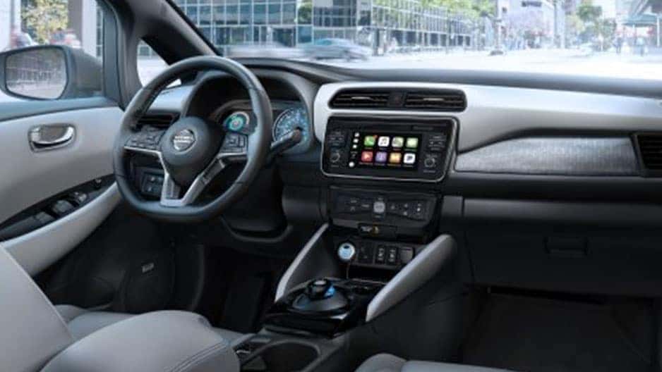 Technology Features of the New Nissan Leaf at Garber in Sarasota, FL
