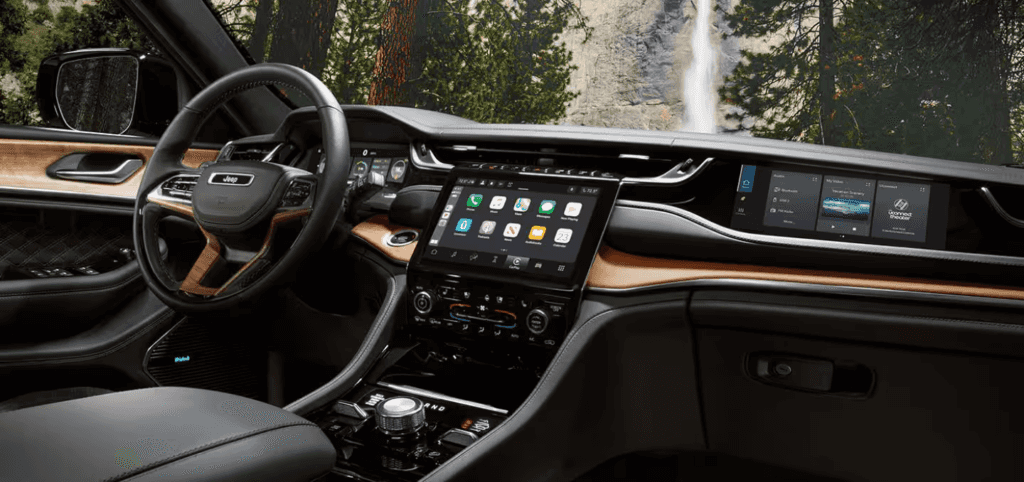 Jeep Grand Cherokee Dash