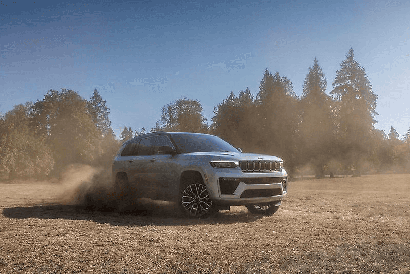 Jeep Quadra-Lift Air Suspension within the Jeep Grand Cherokee L