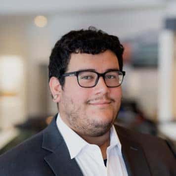 Leo Flores