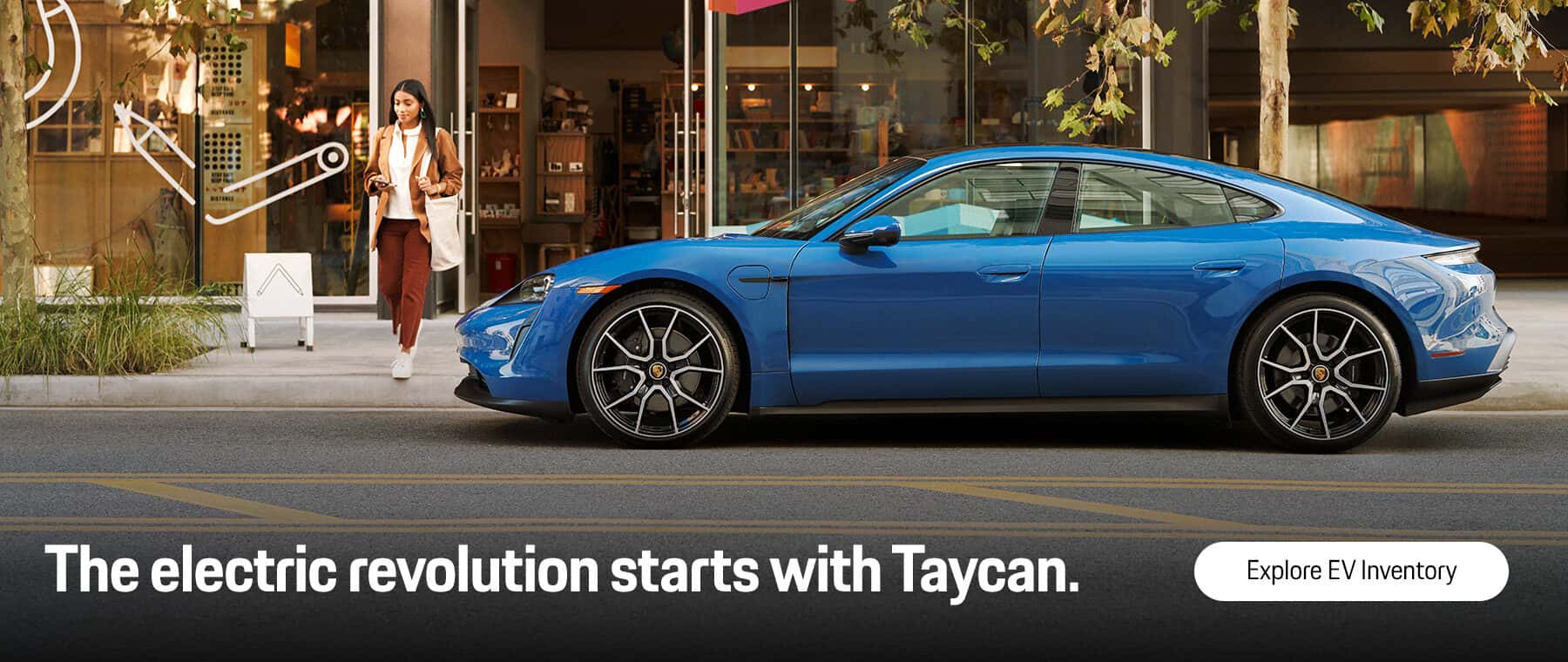 aug_taycan_1800x760