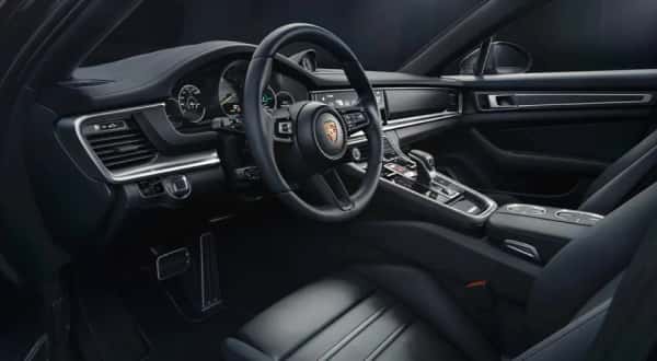 Porsche Connect