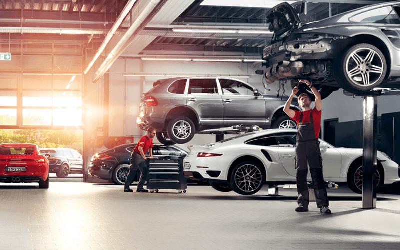Porsche Service Center