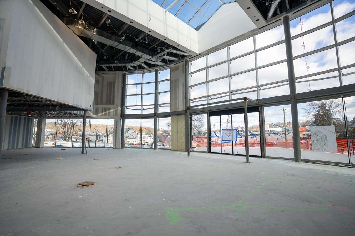 Porsche White Plains Interior Shot of Front Entrance