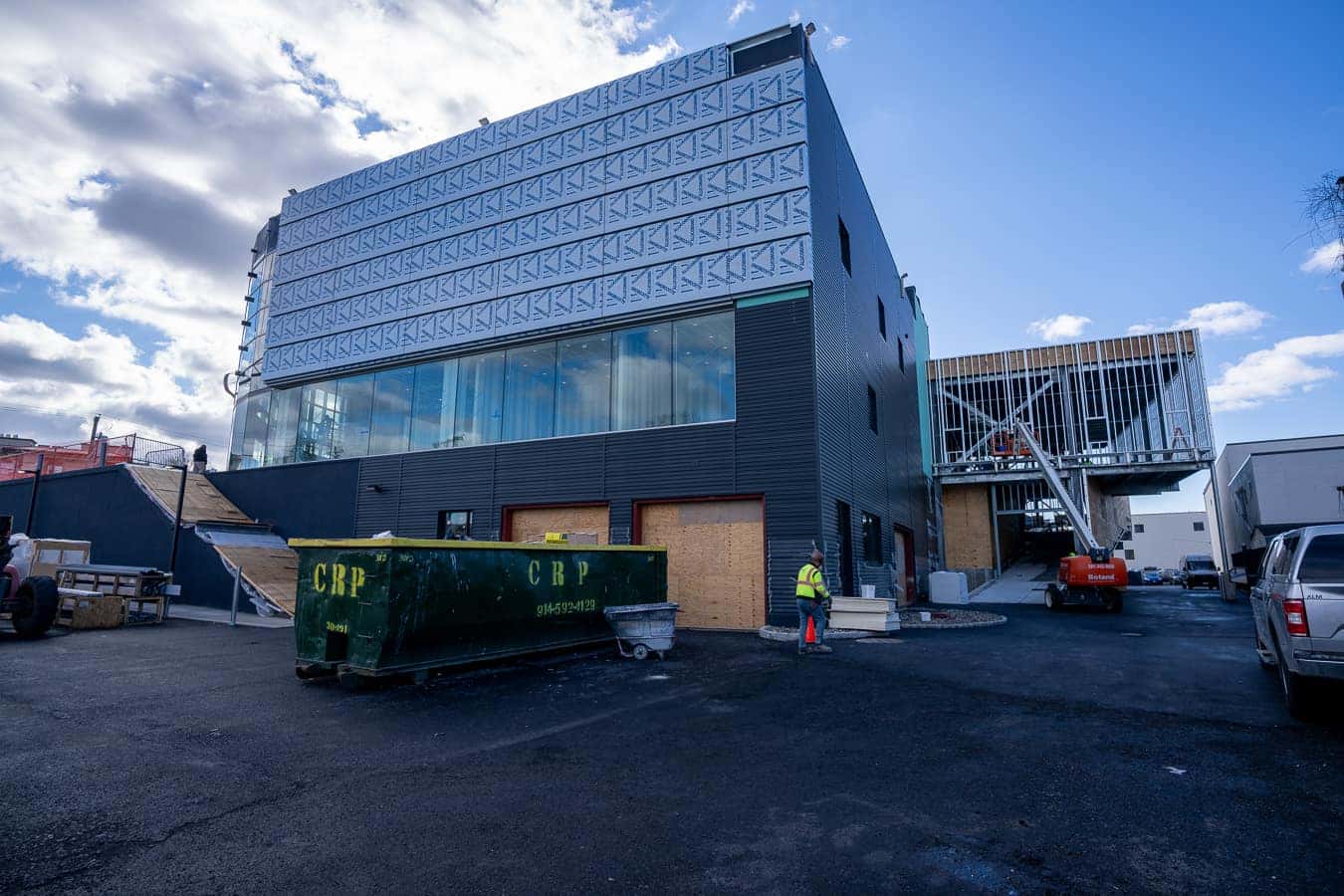Porsche White Plains Exterior Shot of Side of the Building