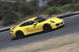 Porsche 911 Carrera GTS