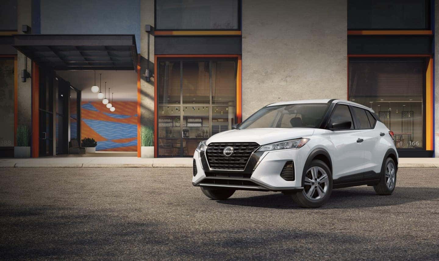 2025-nissan-kicks-play-perf
