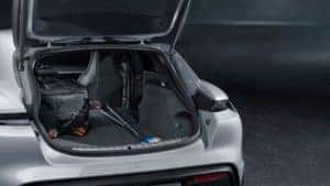 Porsche Taycan Cross Turismo 4S - Storage
