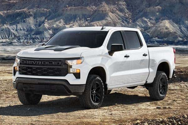 New 2026 Chevrolet Silverado 1500 Custom Trail Boss lease $398/mo at Roseville Chevrolet