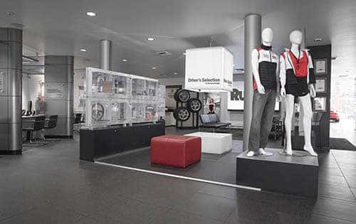 Rusnak Westlake Boutique