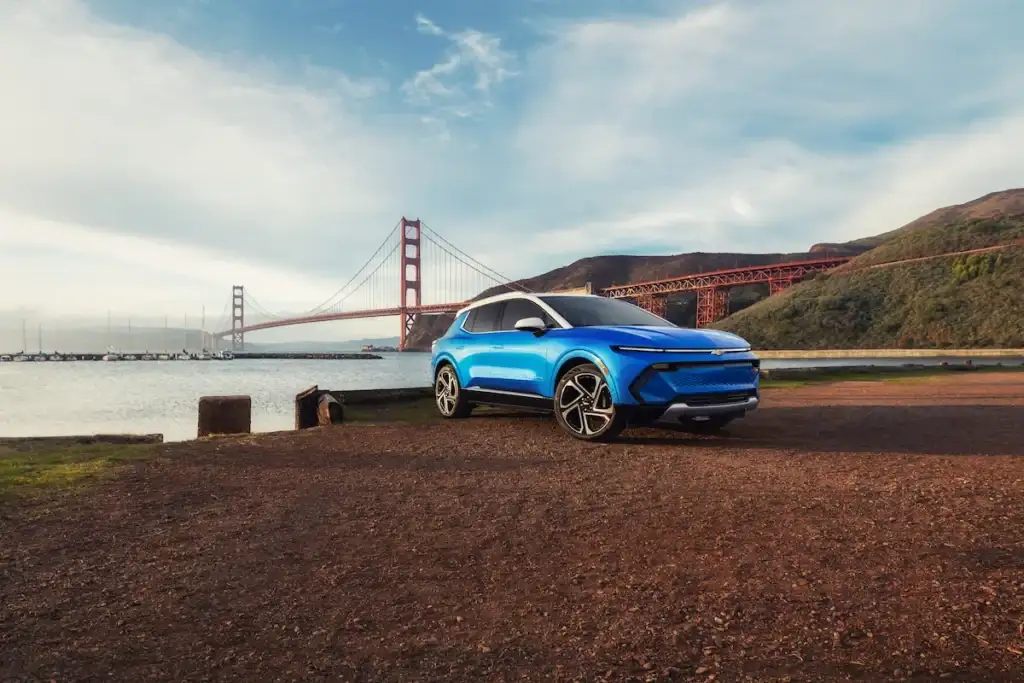 Chevy Equinox lease deals at Starling Chevrolet in Orlando, FL — new 2027 Equinox compact SUV starting at $29,000