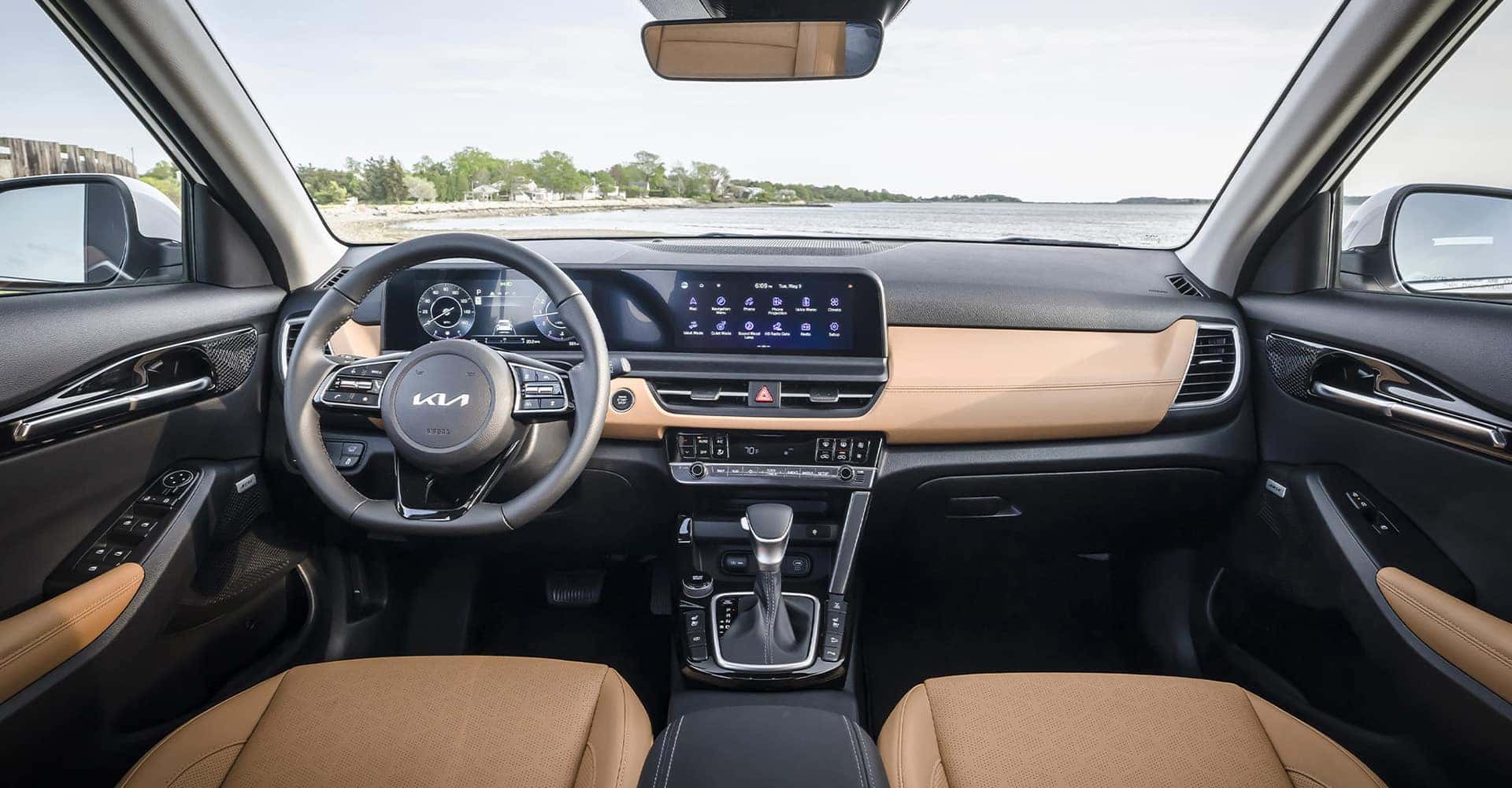 Dash 2025 Kia Seltos