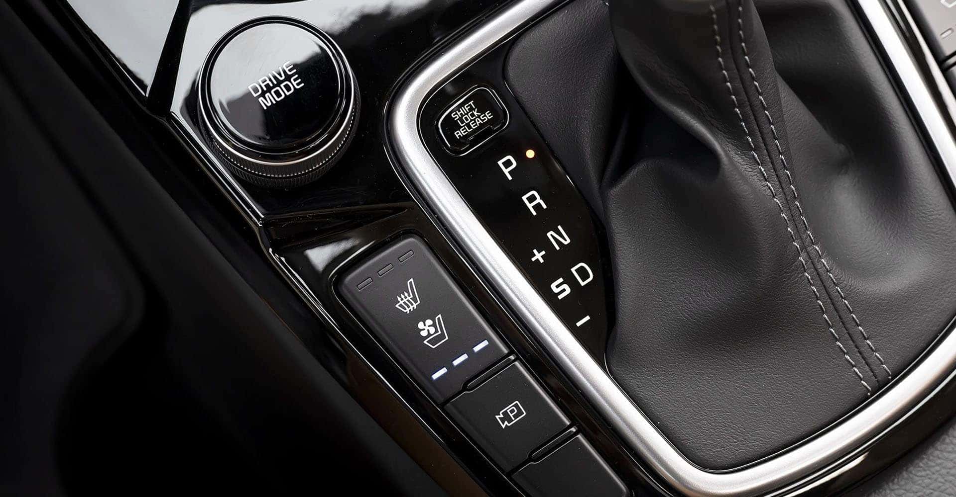 2026 Kia Seltos gearshift