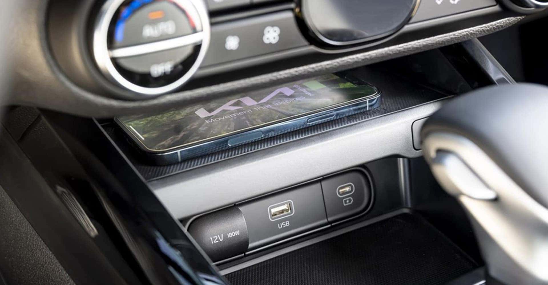 2026 Kia Soul charging phone