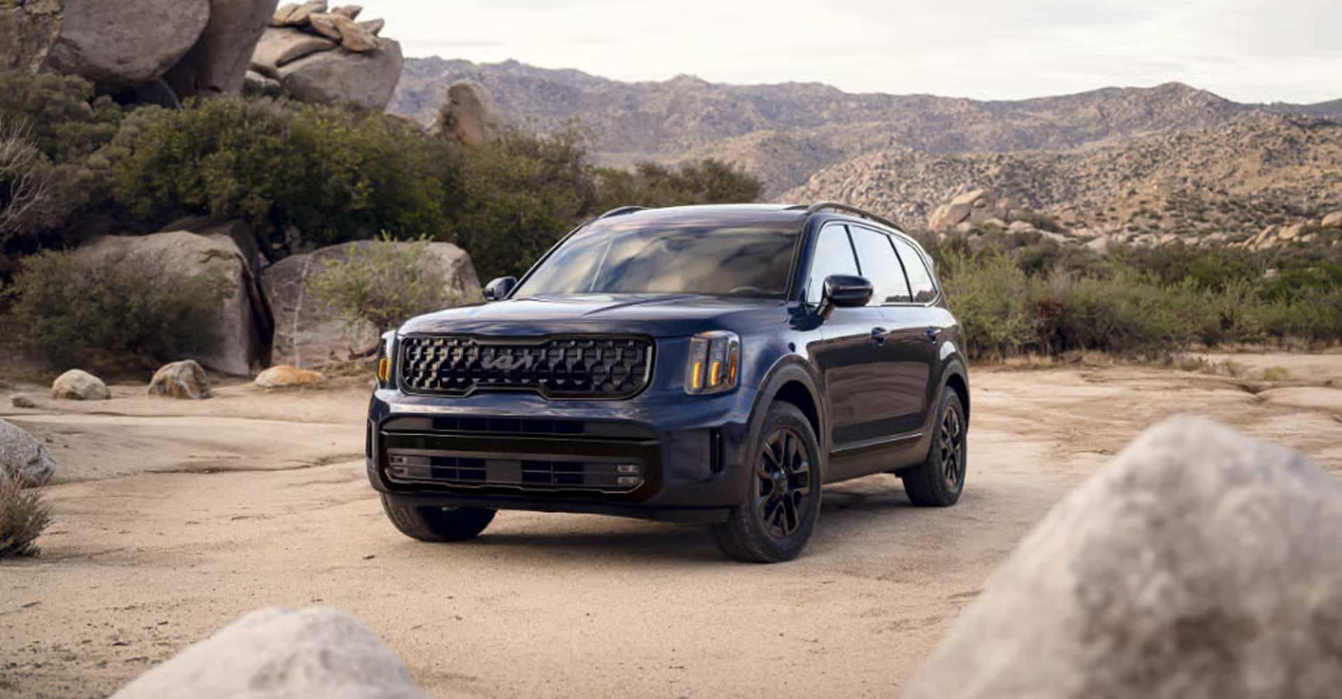 2026-Kia-Telluride-in-desert