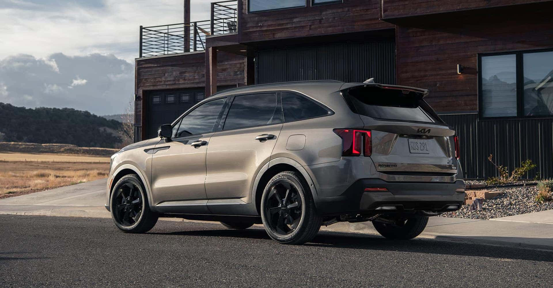 my26-sorento-phev-mep-gallery-ext1