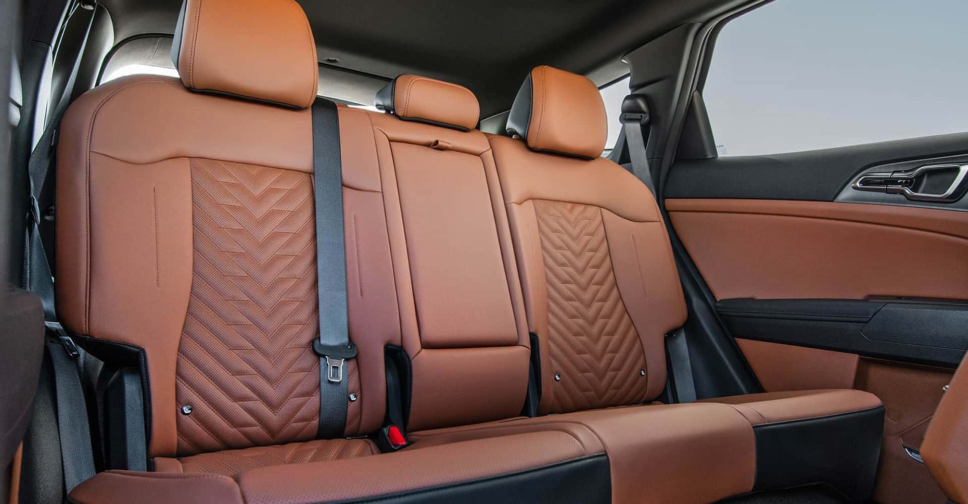 2026-Kia-Sportage-Hybrid-back-seats